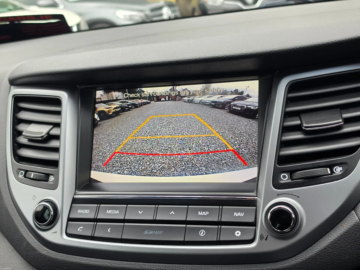 2016 Tucson 1.7d Executive/High-spec/Warranty - Image 6