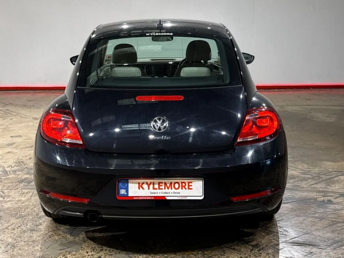 Volkswagen Beetle 1.2 AUTOMATIC DESIGN EDITION - B - Image 4