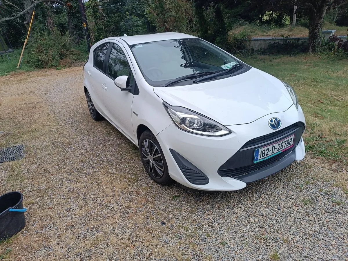 Toyota Aqua 2018 Automatic Hybrid - Image 6