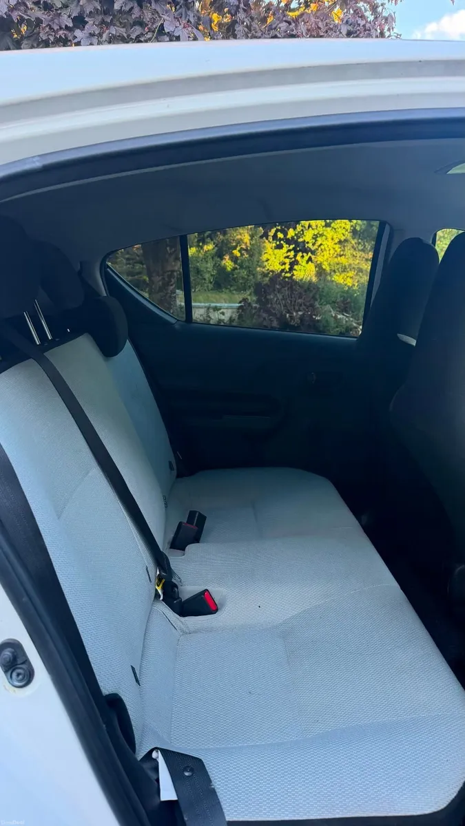 Toyota Aqua 2018 Automatic Hybrid - Image 4
