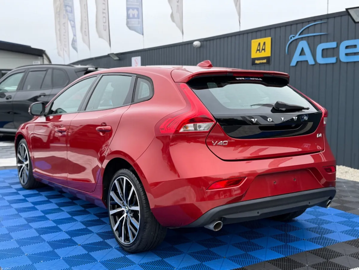 Volvo V40 D4 DYNAMIC EDT - 2.0L DIESEL - AUTO - 12 - Image 5