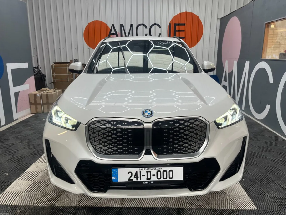 BMW iX1 2024 BMW IX1 4WD XDRIVE 30 M SPORT AUTOMAT - Image 2