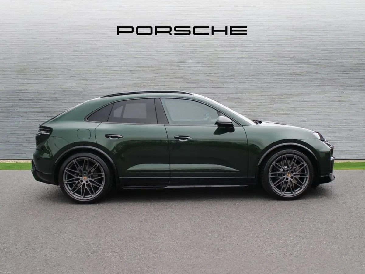 Porsche Macan GTS (New) - Image 4