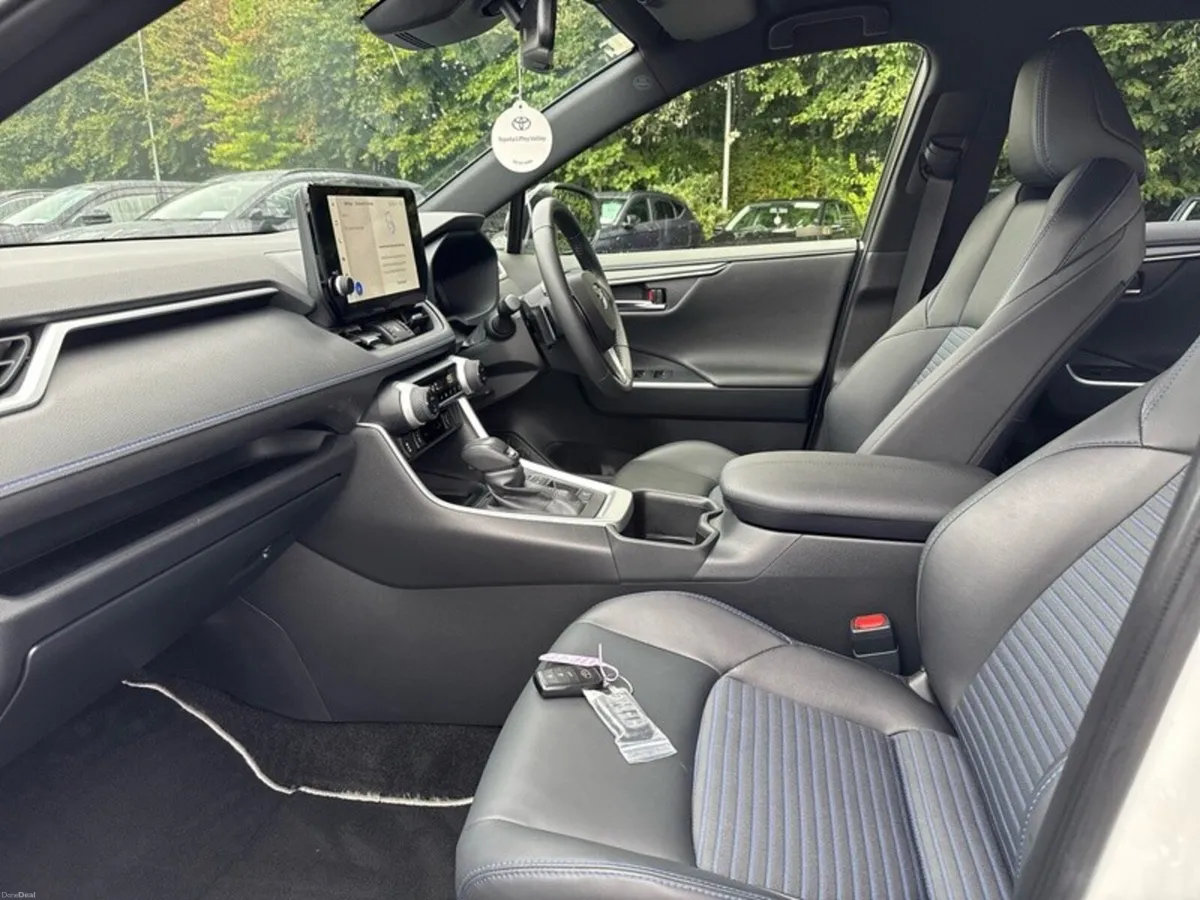 Toyota RAV4 RAV4 Hybrid Sport BI-TONE - Image 6