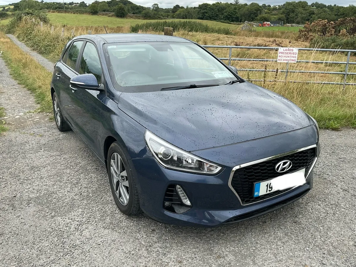 191 Hyundai i30  diesel 1.6 L - Image 2