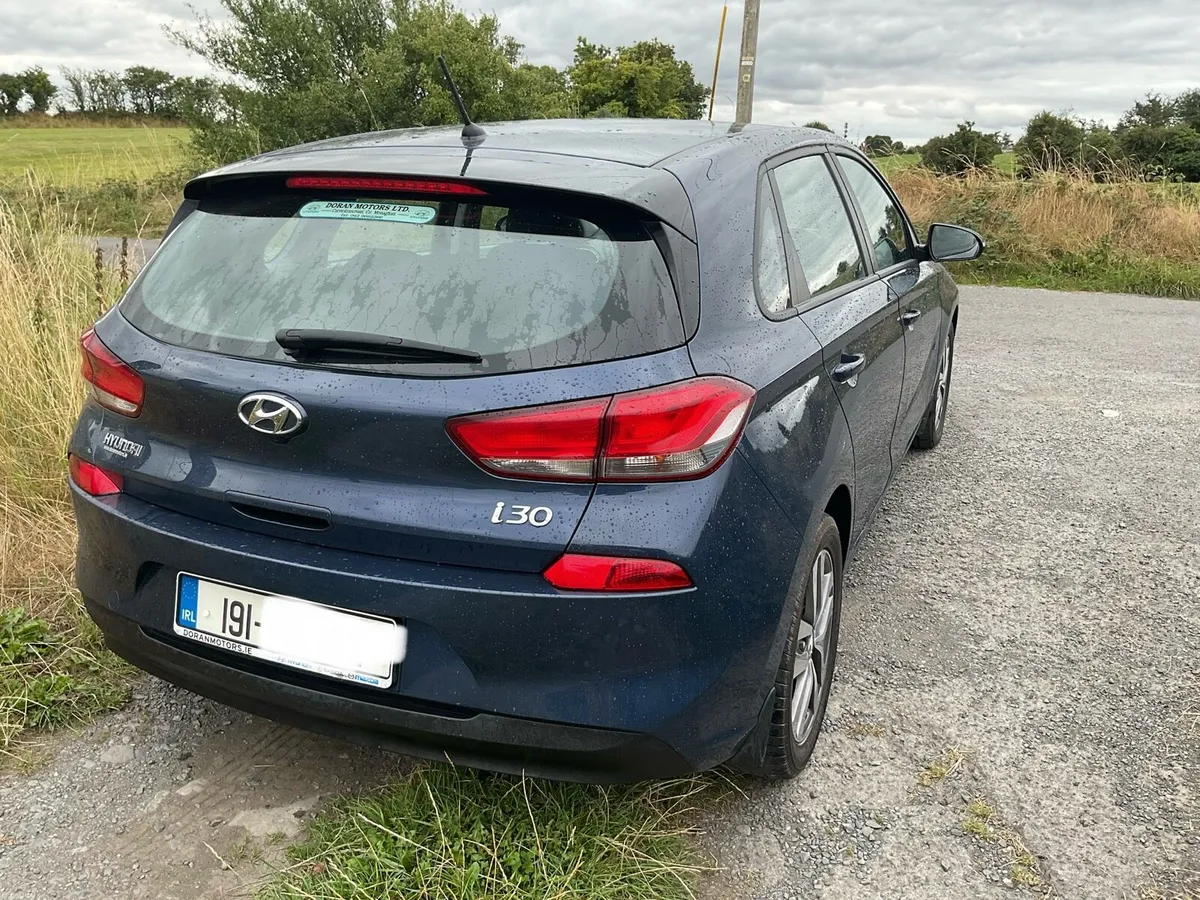 191 Hyundai i30  diesel 1.6 L - Image 3