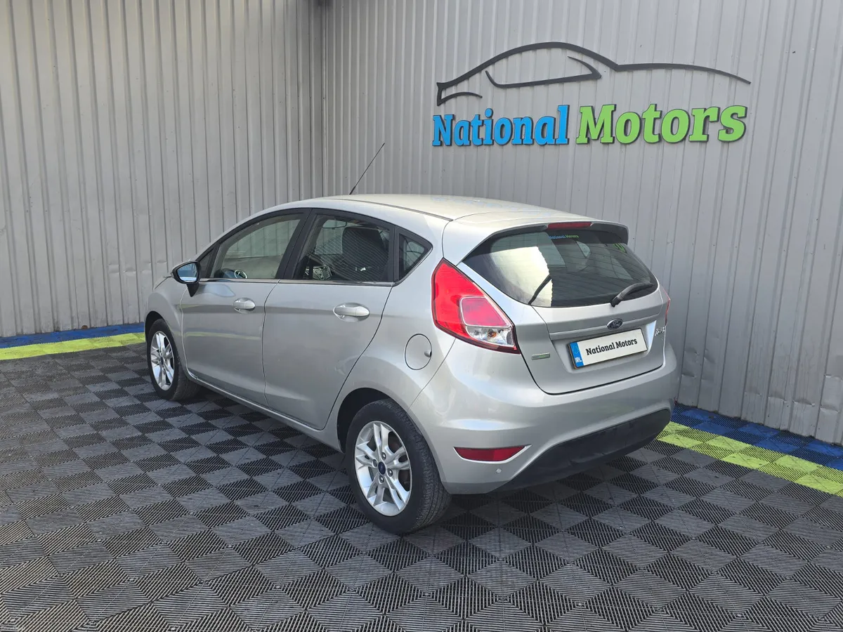 2017 Ford Fiesta ZETEC 1.0 PETROL - Image 6