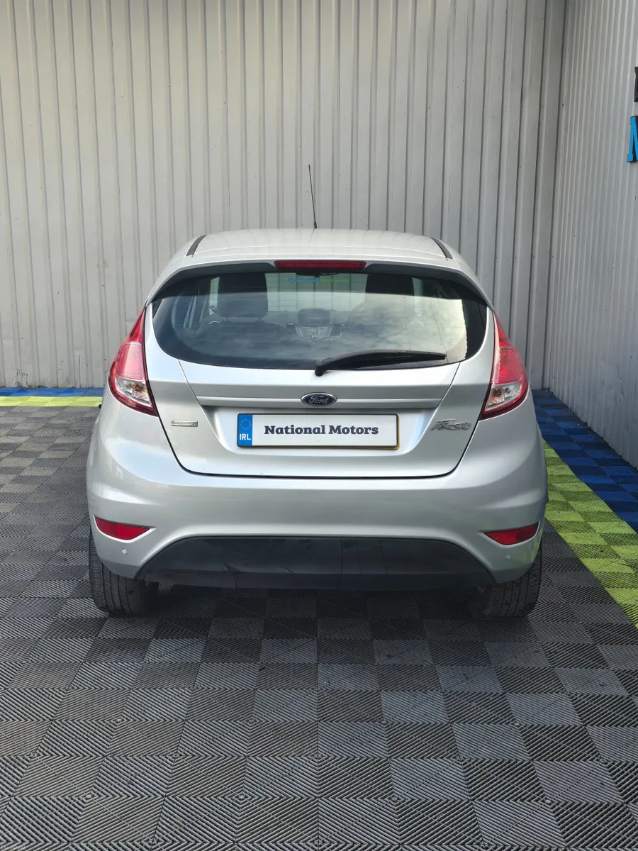 2017 Ford Fiesta ZETEC 1.0 PETROL - Image 5