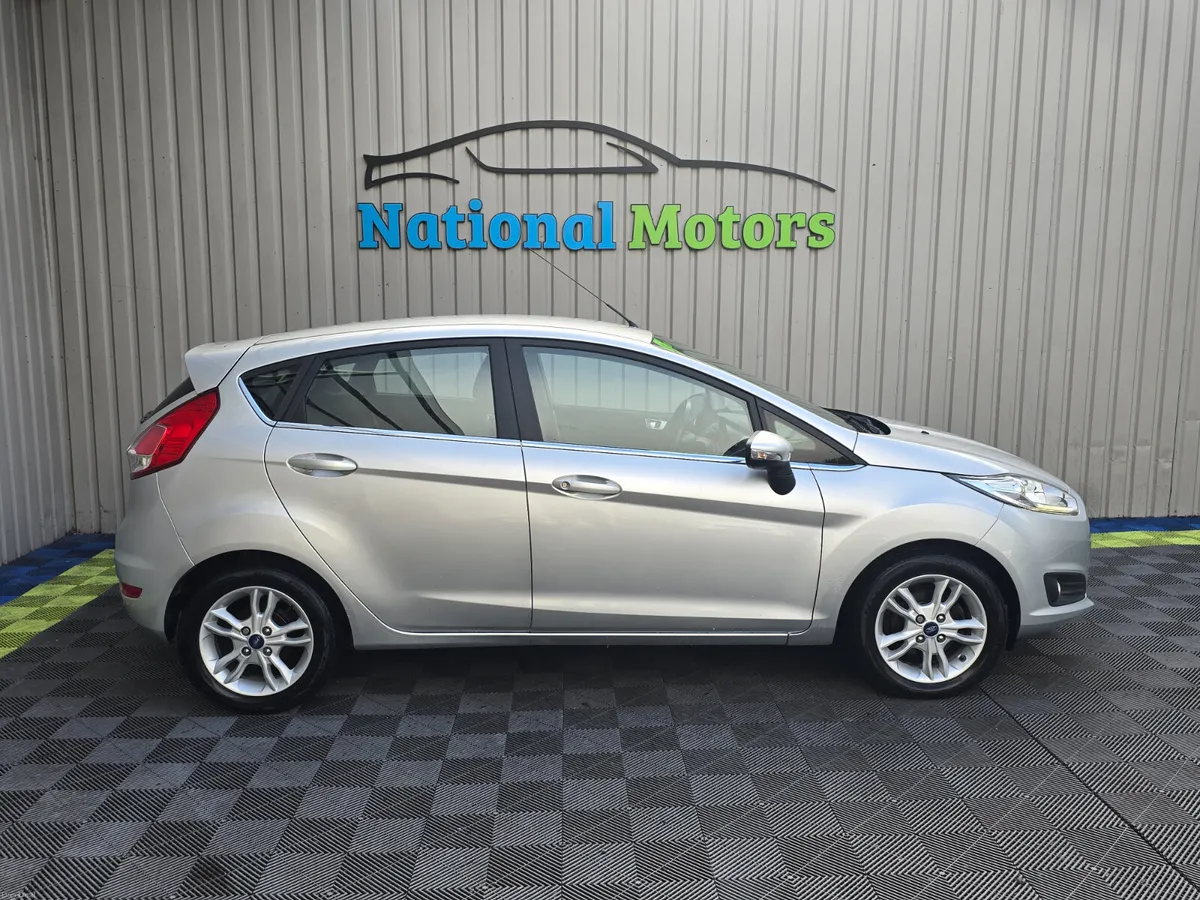 2017 Ford Fiesta ZETEC 1.0 PETROL - Image 2
