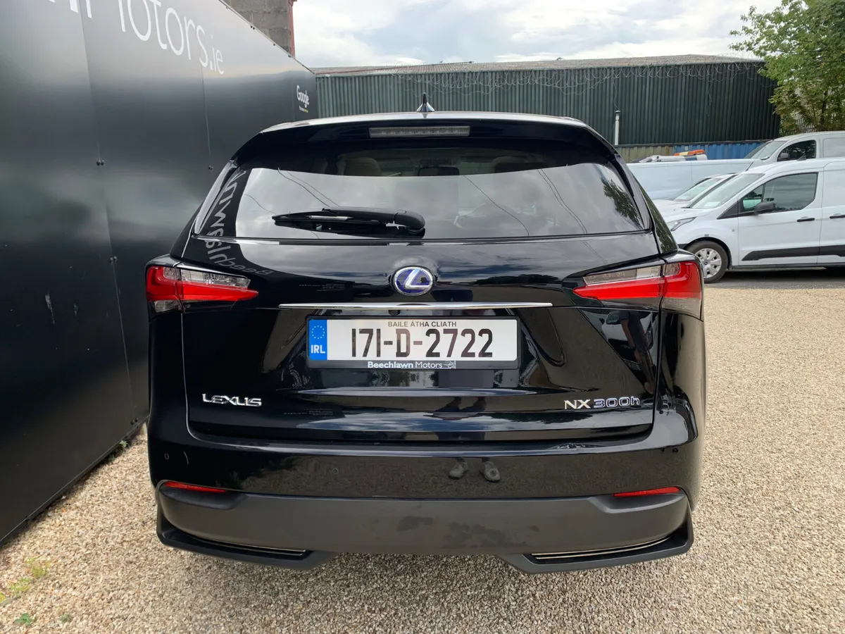 LEXUS NX300H EXECUTIVE PETROL HYBRID AUTO - Image 4