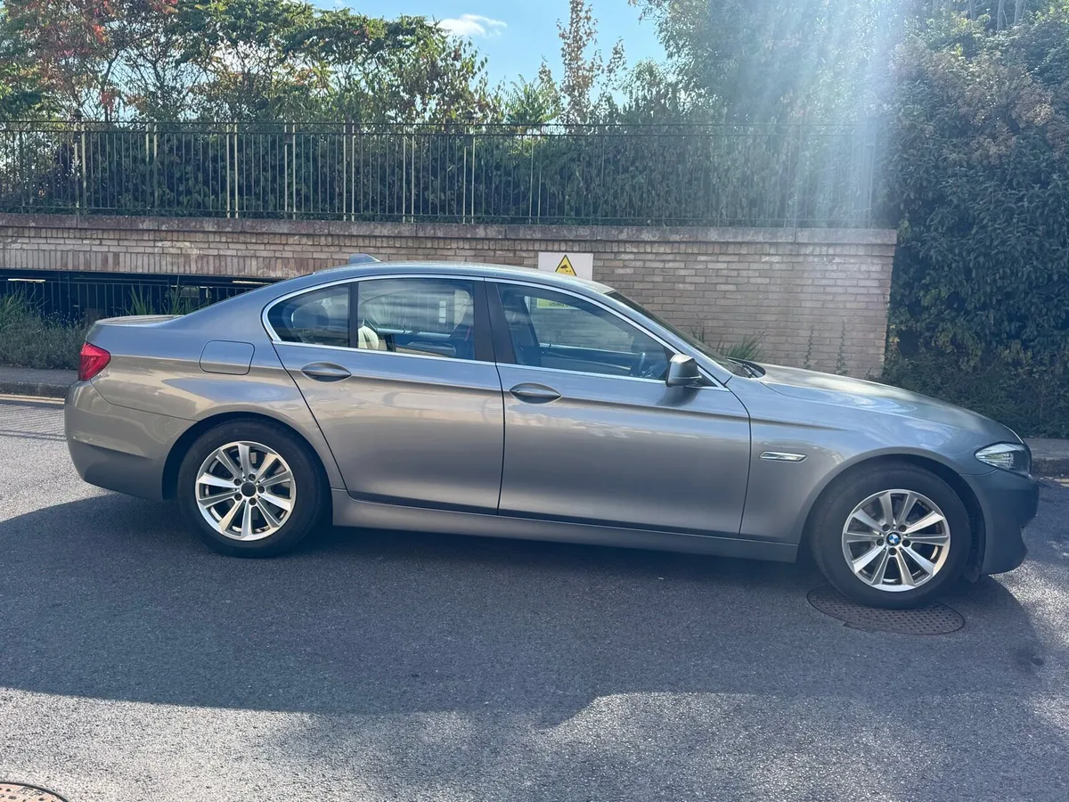 BMW 5-Series 520D AUTO NCT TAX LOW KMS - Image 2