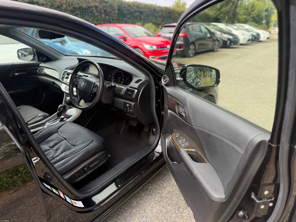 Honda Accord - Image 4