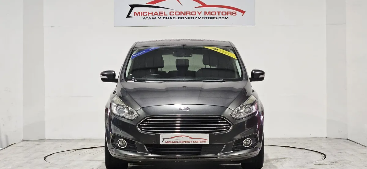 Ford S-Max TITIANIUM - FINANCE AVAILABLE - Image 3