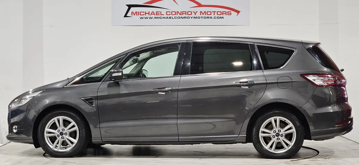 Ford S-Max TITIANIUM - FINANCE AVAILABLE - Image 6