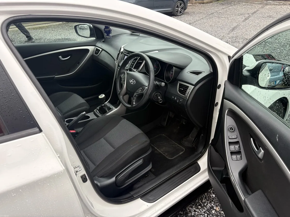 Hyundai i30 1.6 diesel 2013 - Image 3