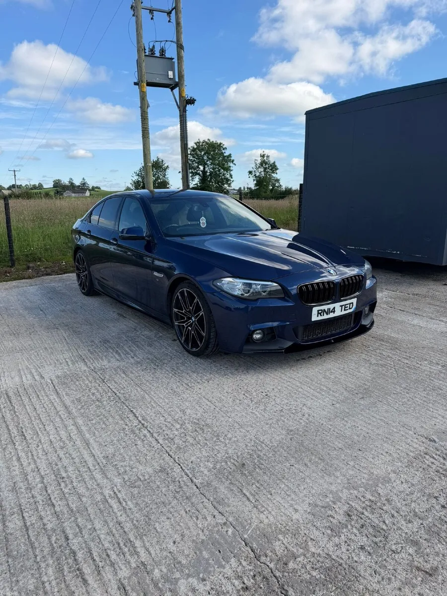 BMW 5-Series 2015 - Image 2