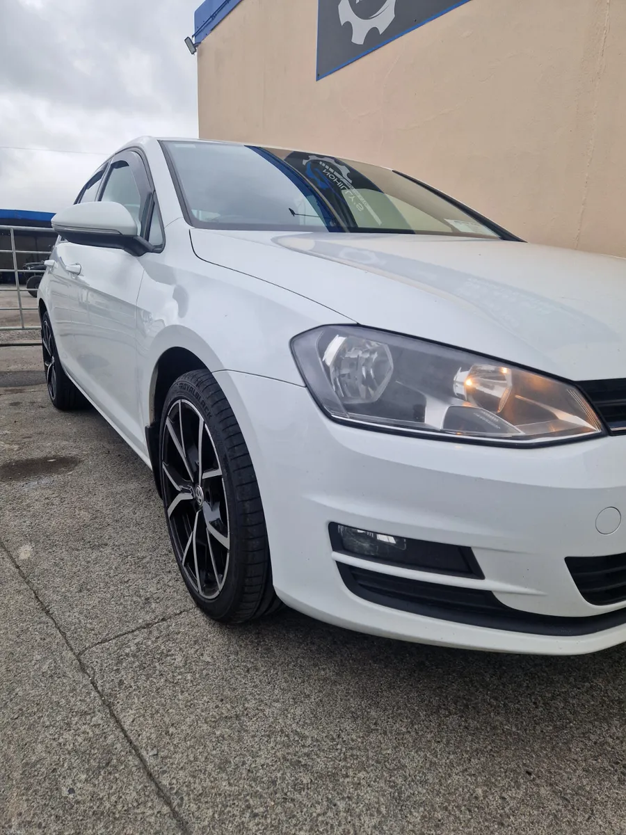Volkswagen Golf 2014 - Image 3