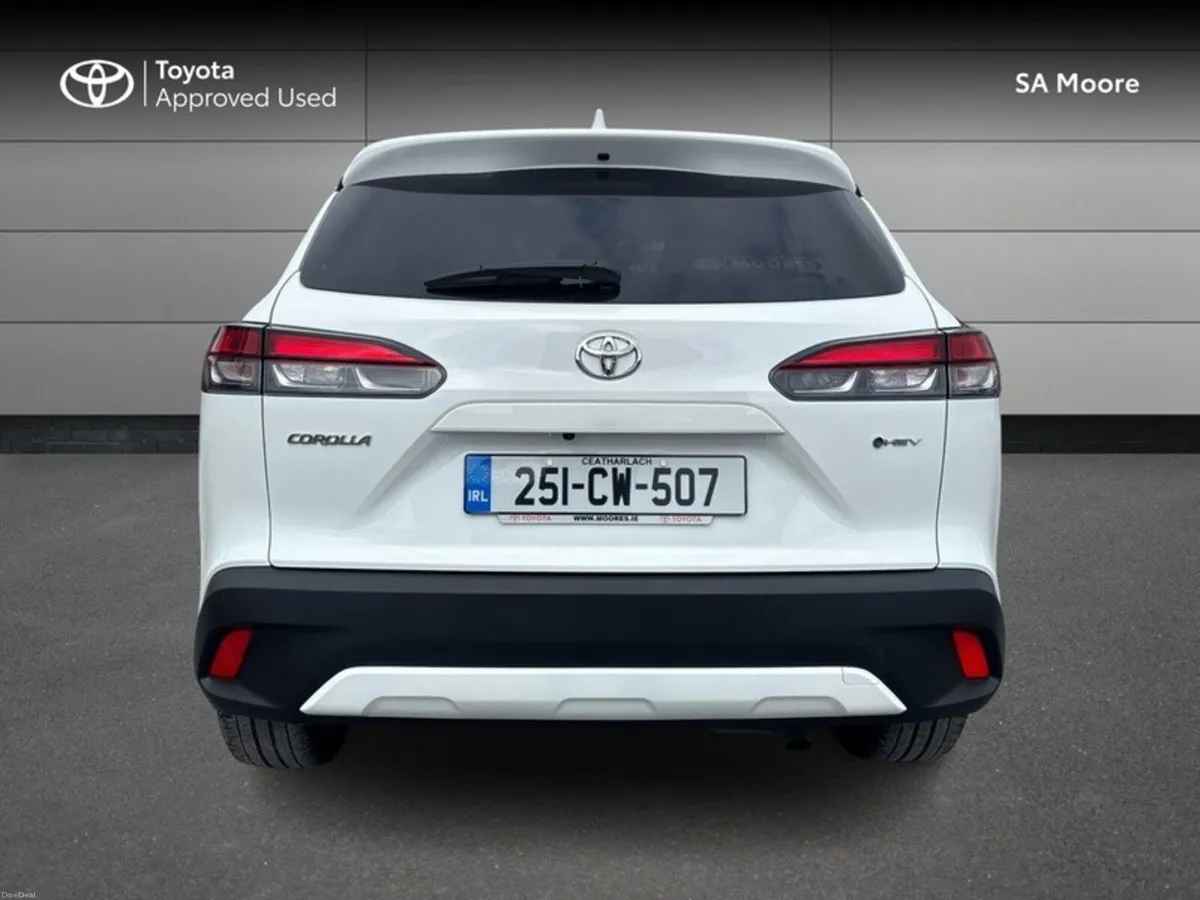 Toyota Corolla Cross HYBRID SPORT - Image 4