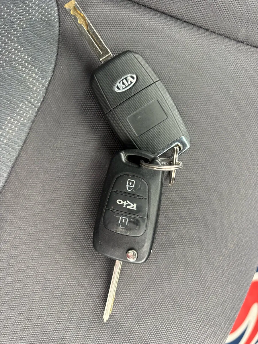 Kia Rio 2015 1.2 petrol - Image 2