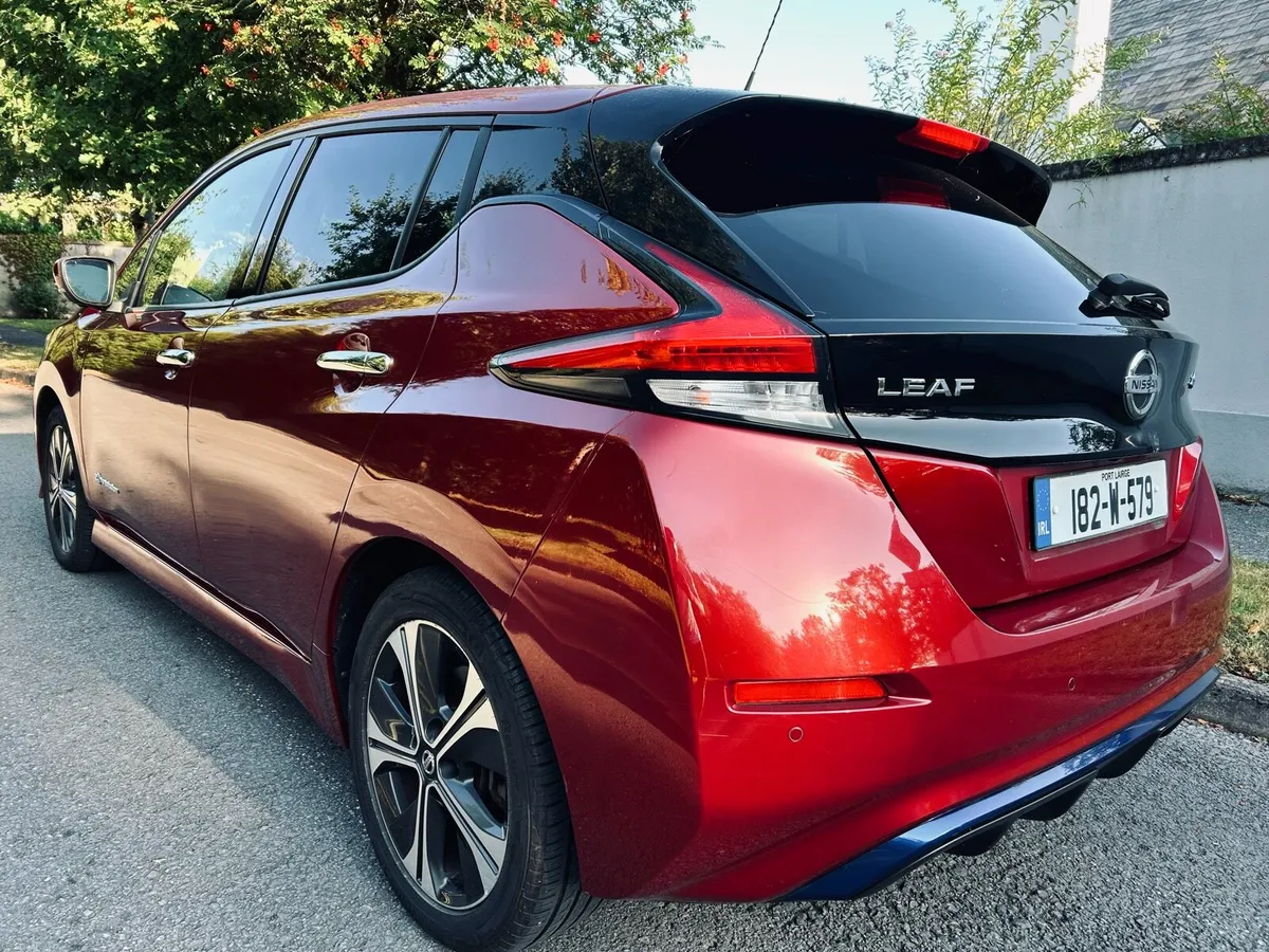 NISSAN LEAF SV PREMIUM PRO PILOT - Image 6