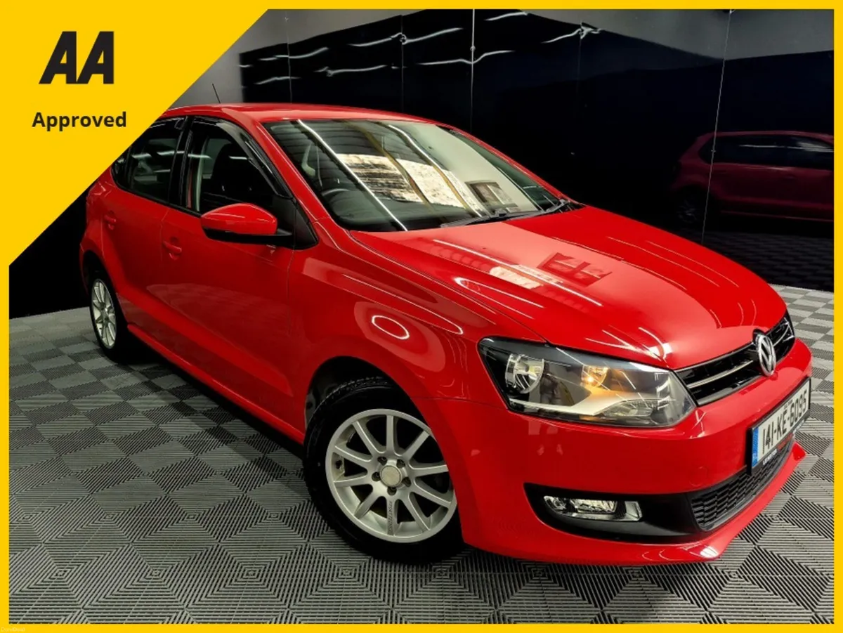 🚗 2014 Volkswagen Polo Auto | Only 56,000km 🚗 - Image 6