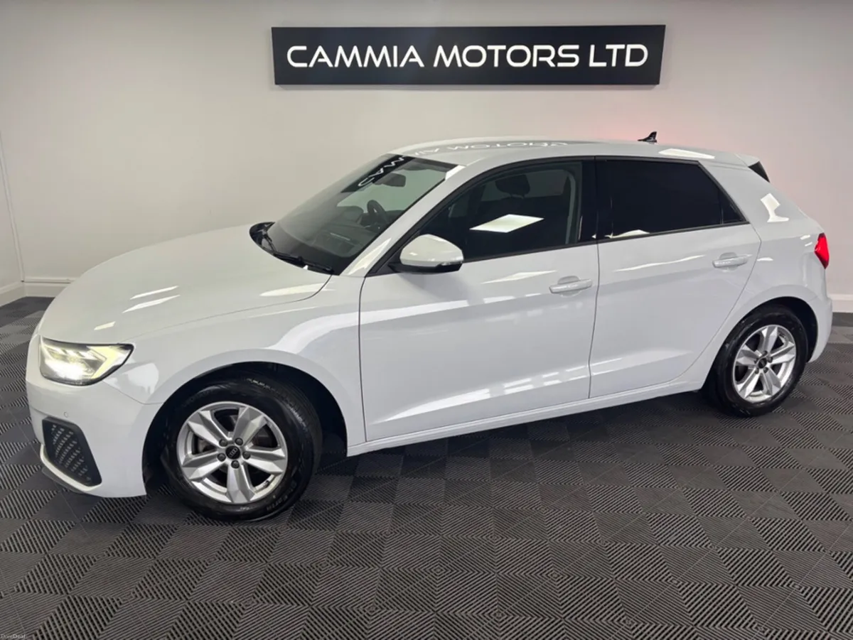 Audi A1 *AUDI A1* *FACELIFT MODEL* *DIGITAL DASH* - Image 2