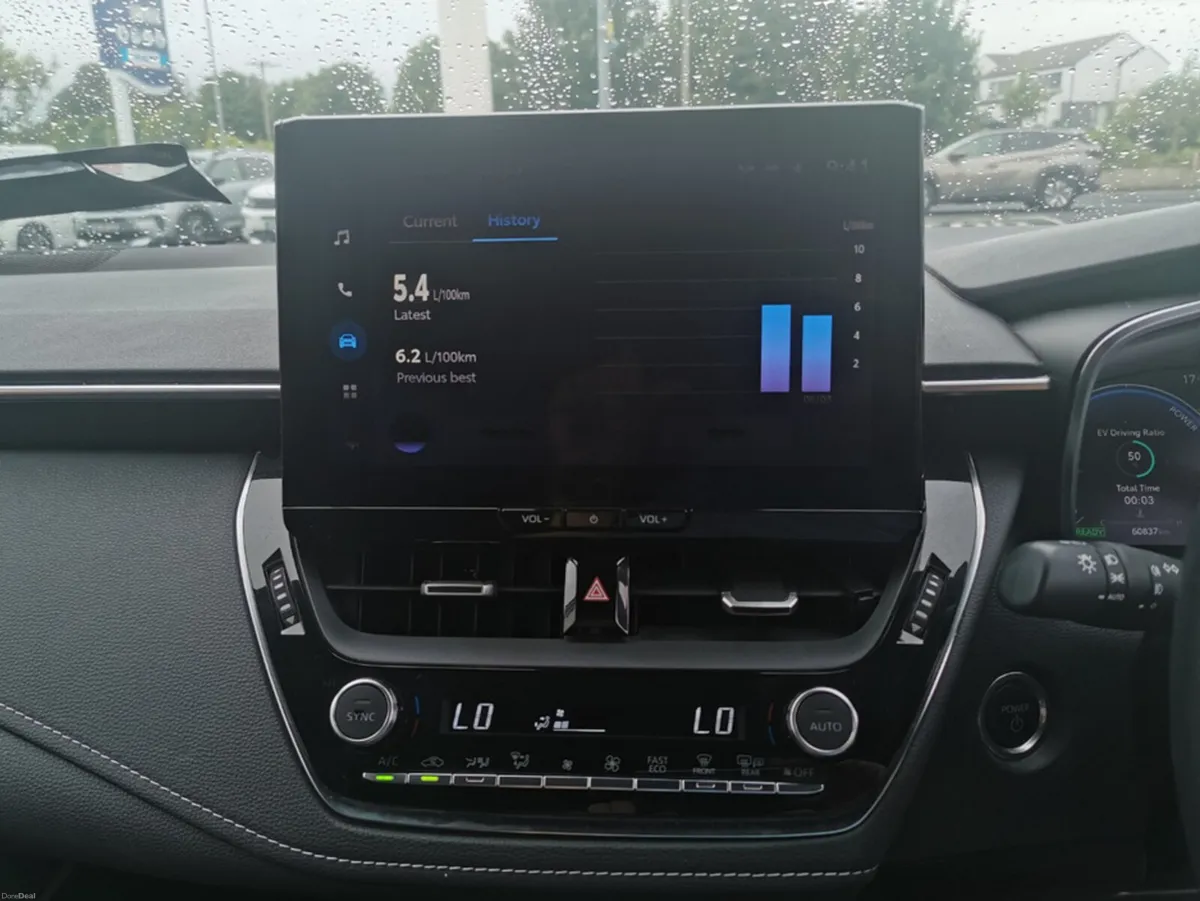 Toyota Corolla HYBRID LUNA T/S 4DR AUTO - Image 5