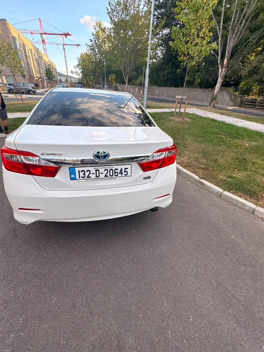 Toyota Camry 2013 - Image 4