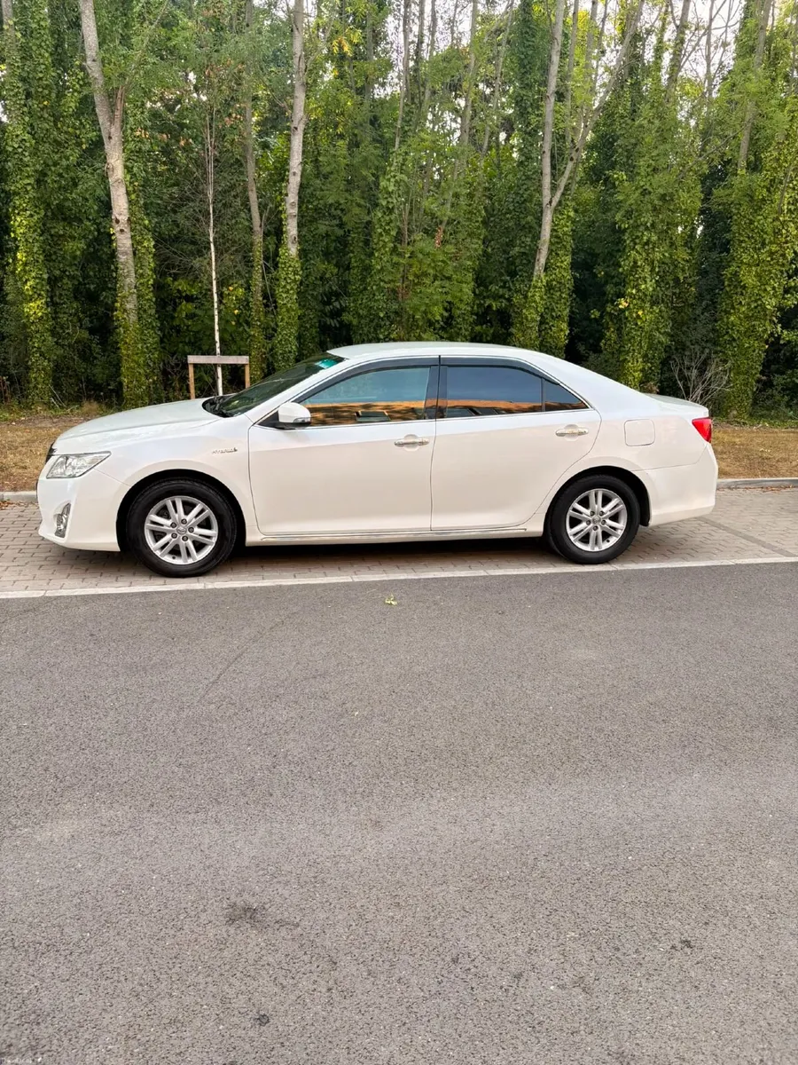 Toyota Camry 2013 - Image 5