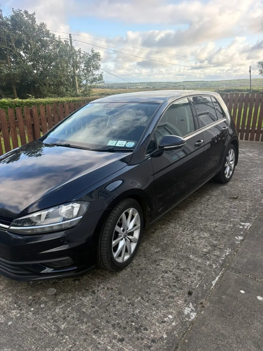 Volkswagen Golf - Image 2
