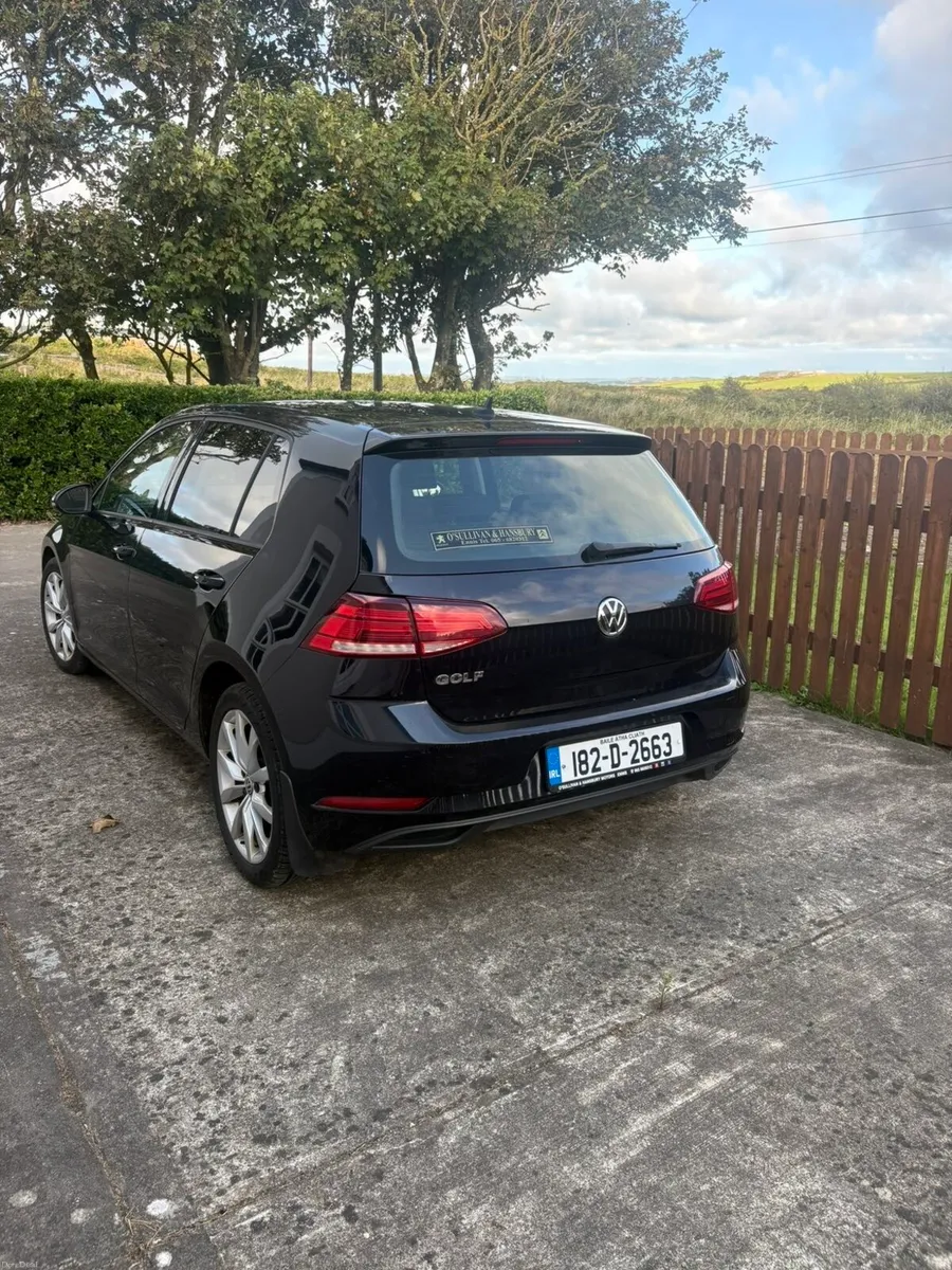 Volkswagen Golf - Image 5