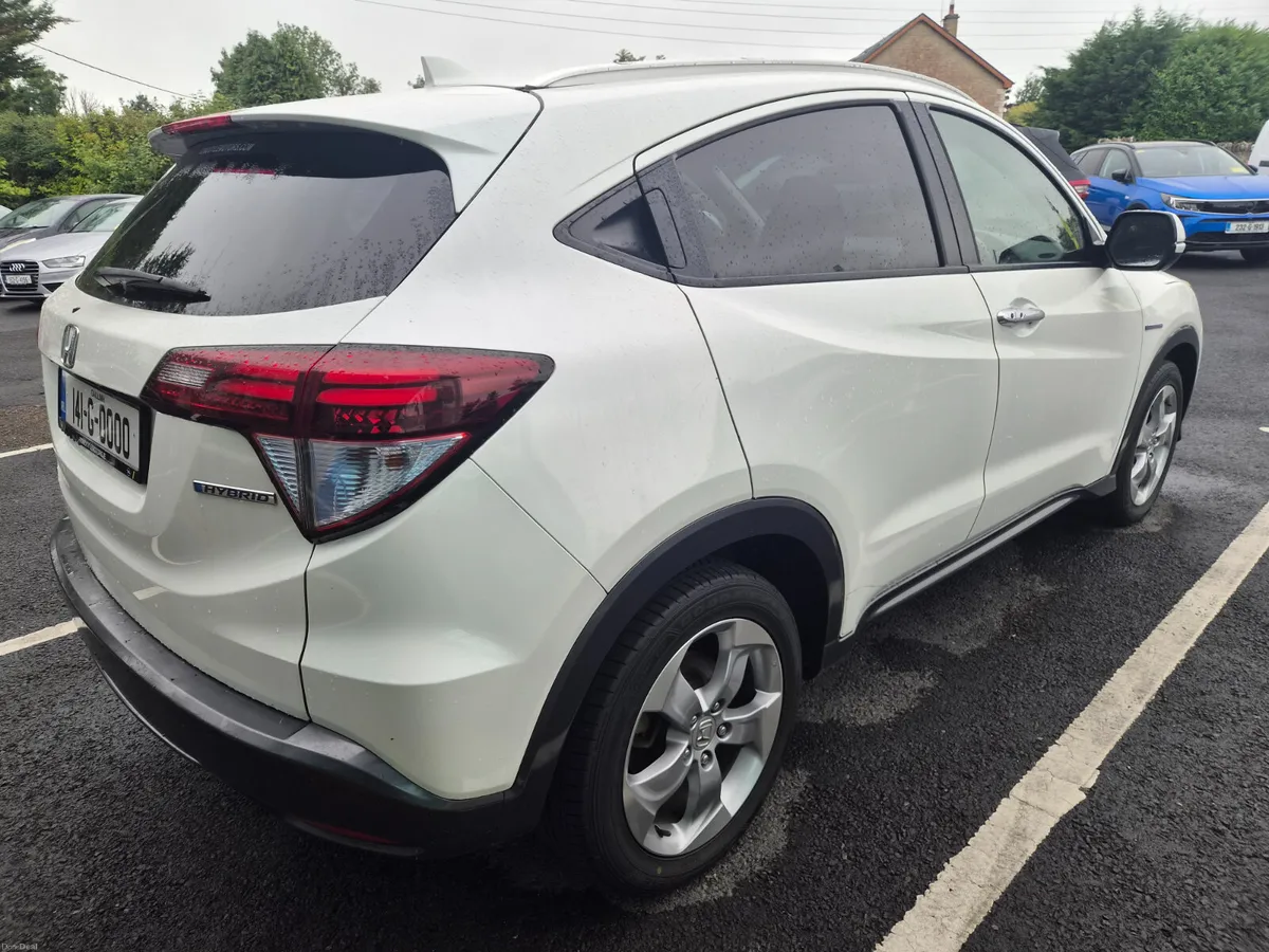 Honda Vezel 2014 1.5L Petrol Hybrid Auto - Image 3