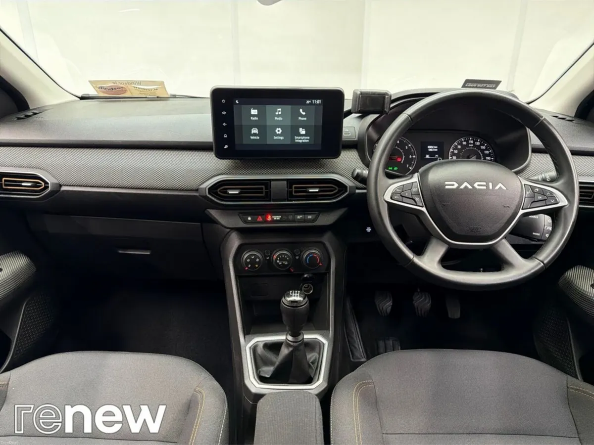 Dacia Sandero Stepway TCe 90 STEPWAY Expression - Image 2