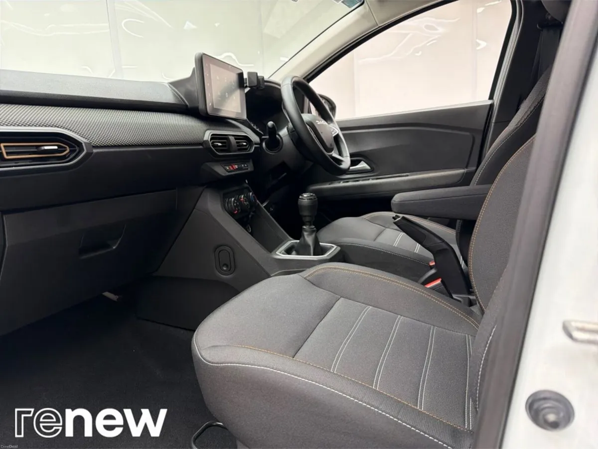 Dacia Sandero Stepway TCe 90 STEPWAY Expression - Image 6