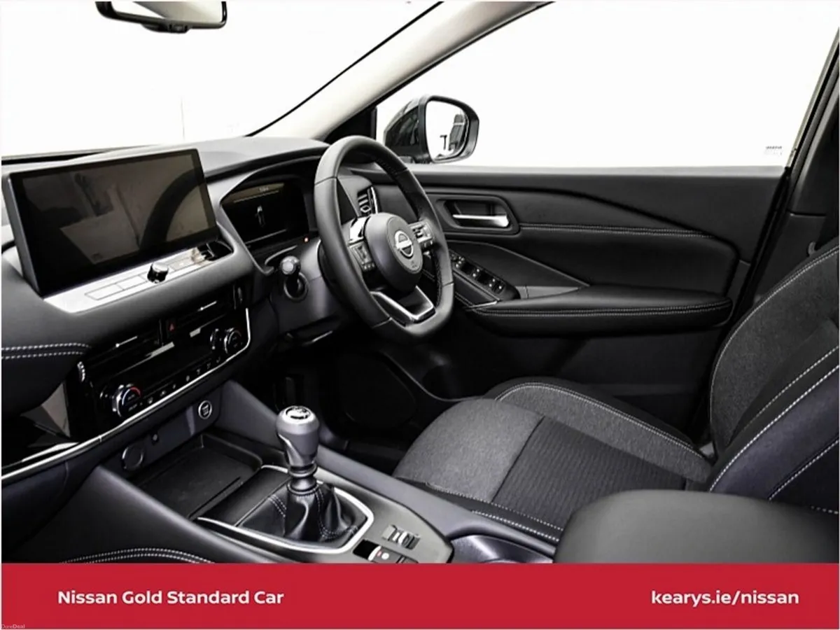 Nissan Qashqai 1.3 PET MILD HYBRID SV PREMIUM - Image 5