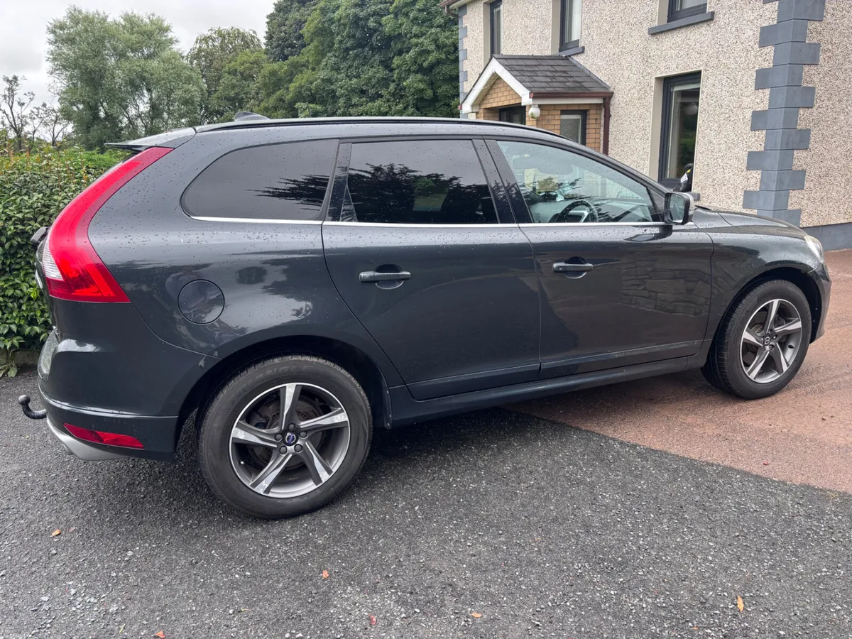 Volvo XC60 2015 - Image 5