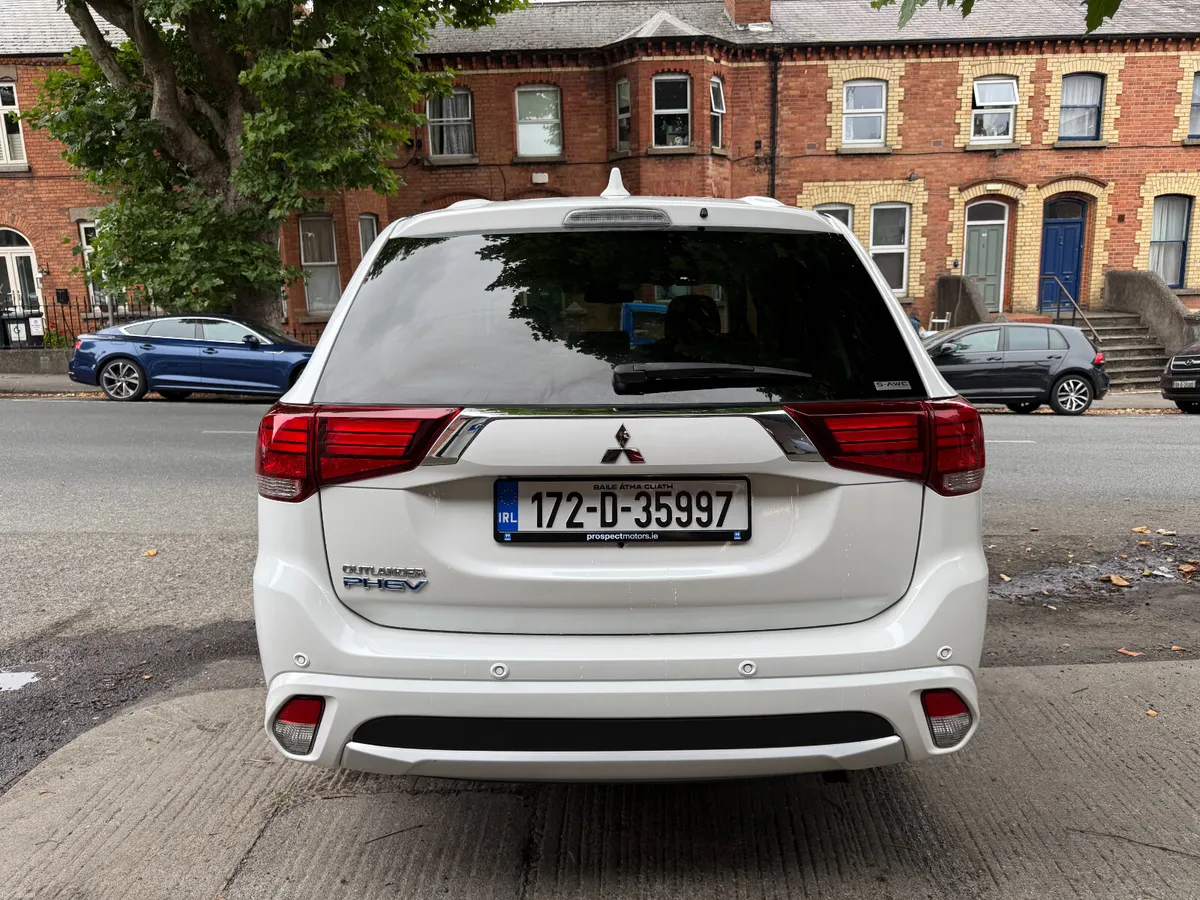 Mitsubishi Outlander 2017 - Image 6