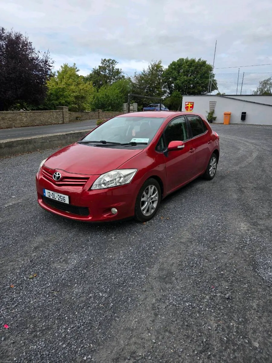 Toyota Auris 1.6 diesel - Image 1