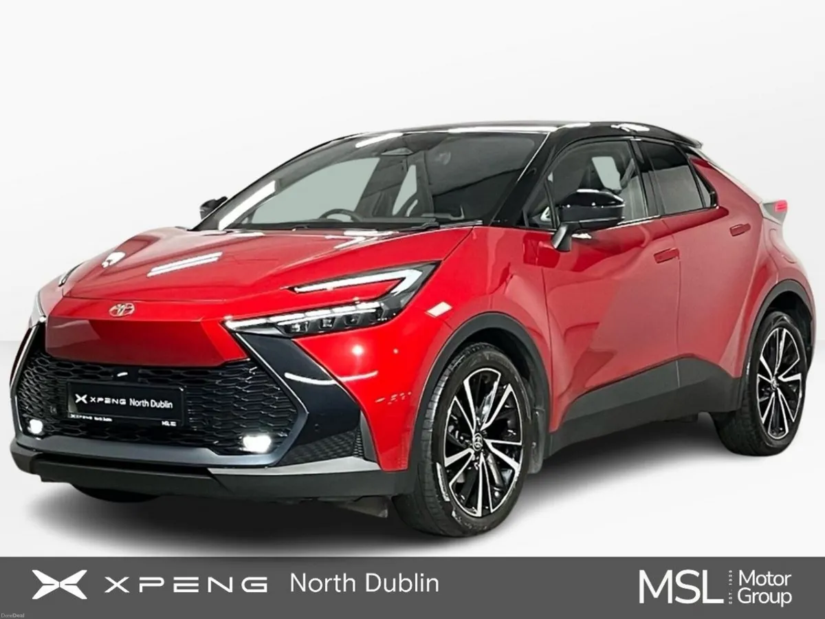 Toyota C-HR Sol 1.8 Hybrid - Reversing Camera - Am - Image 1