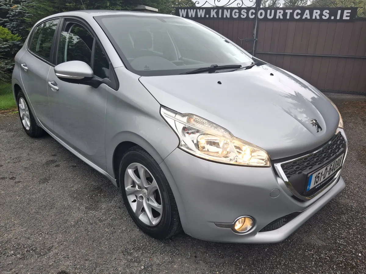 151 Peugeot 208 1.0L Petrol Only 40,000 miles... - Image 6