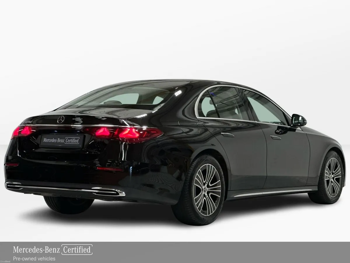 Mercedes-Benz E-Class E220 D Exclusive + MHEV - Image 3