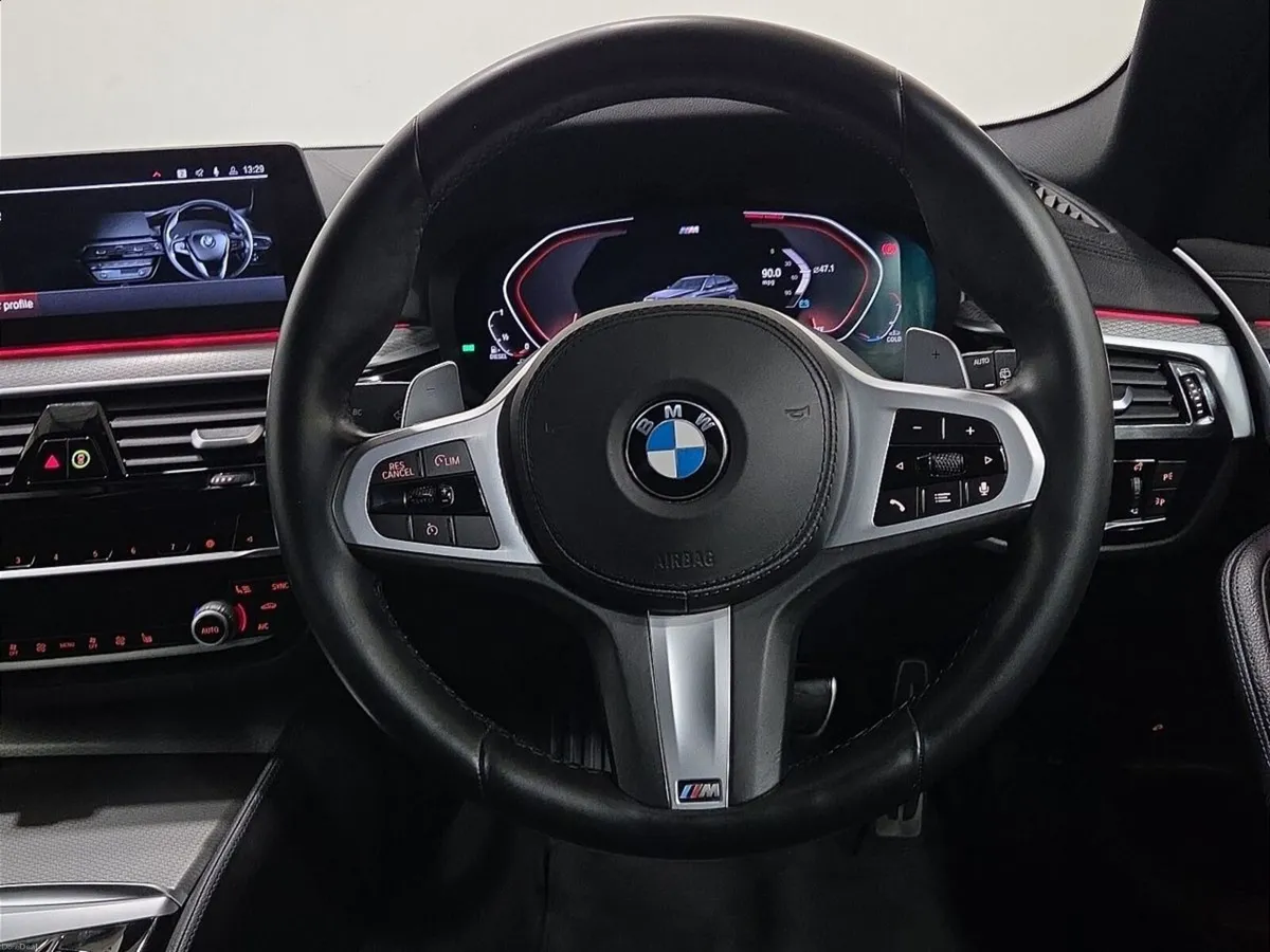 BMW 5-Series 520d M Sport Touring - Image 5
