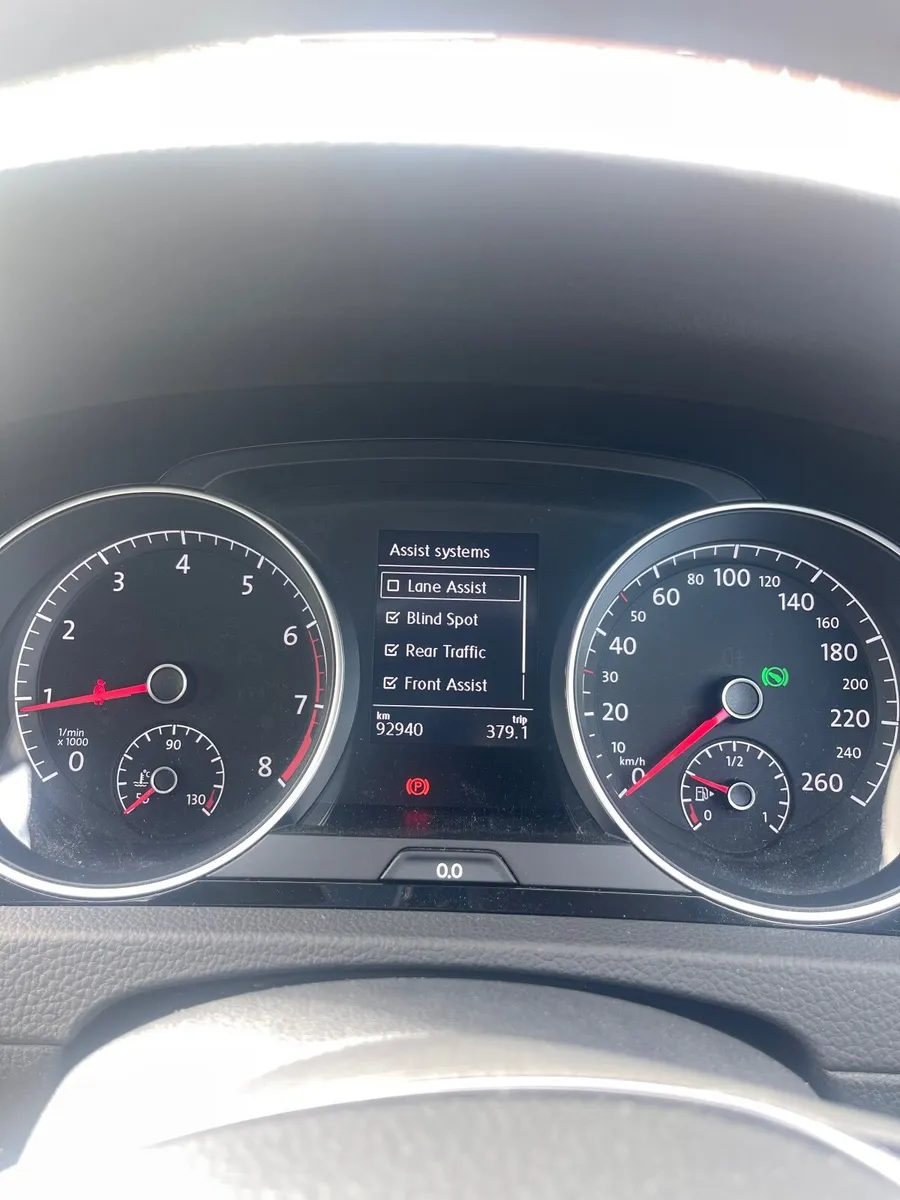Volkswagen Golf 2018 Estate Automatic - Image 4