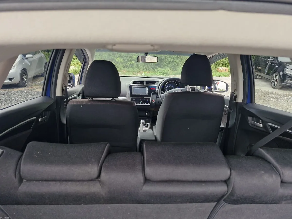 Honda Fit 2015 - Image 3