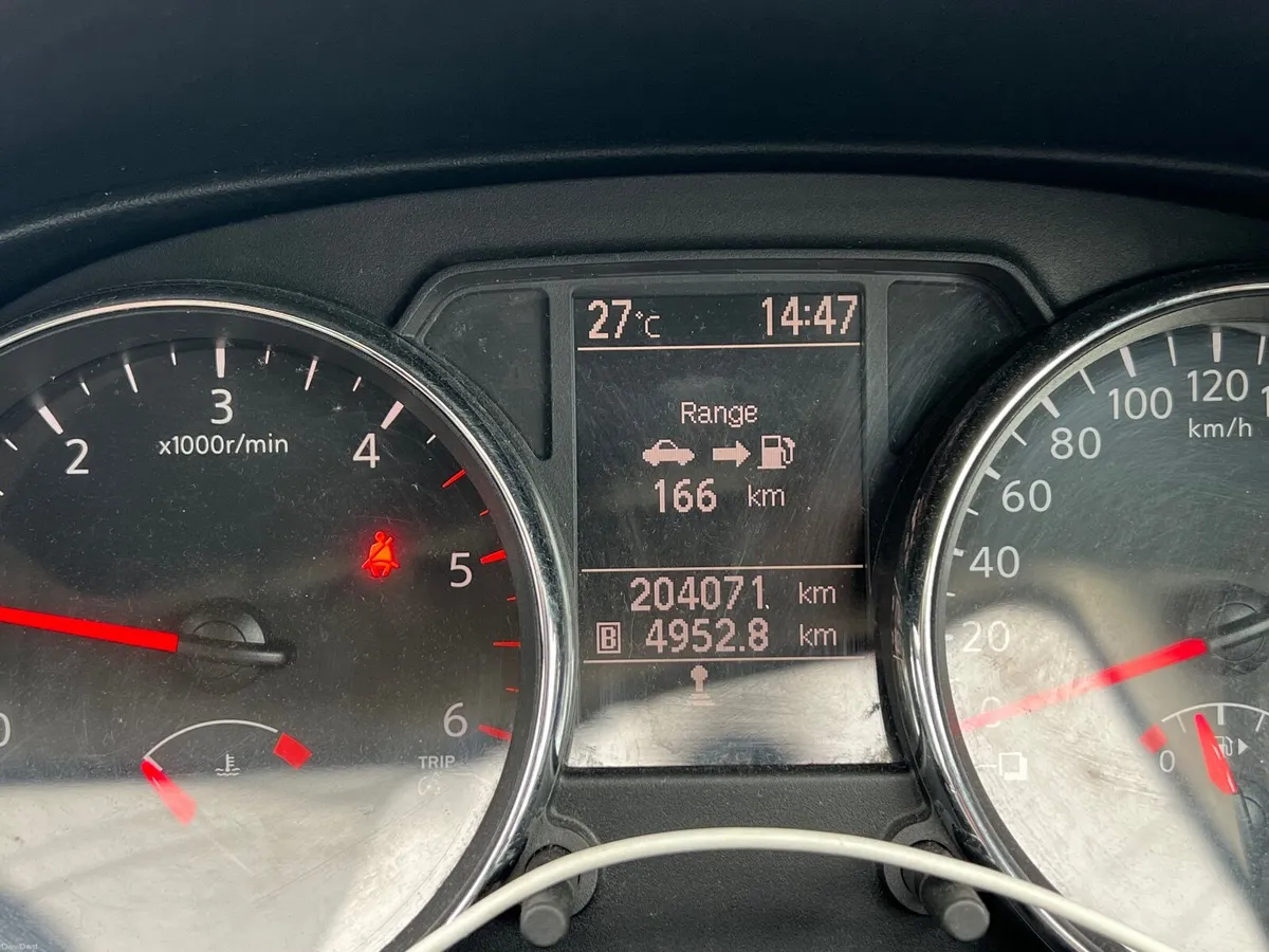 Nissan Qashqai 2012 - Image 1