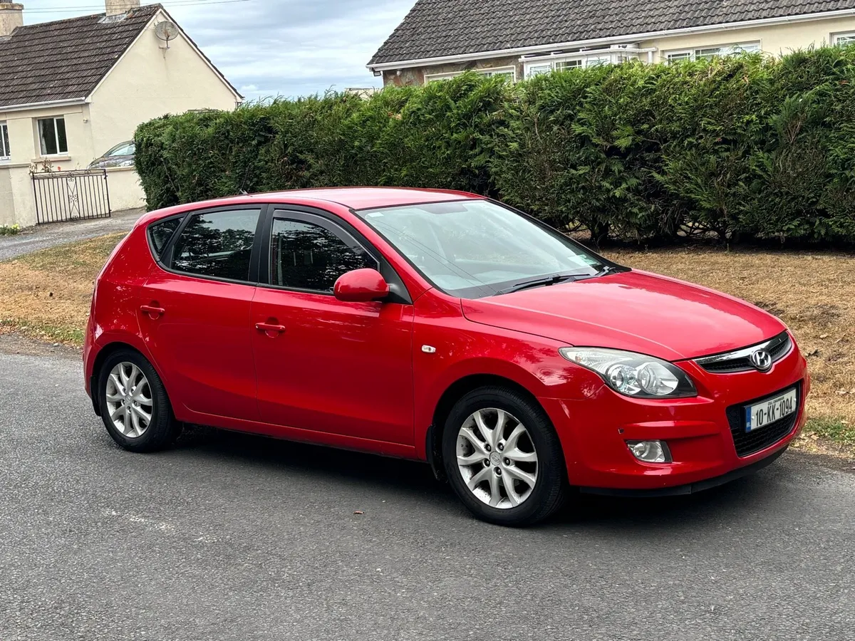 Hyundai i30 NEW NCT - Image 1