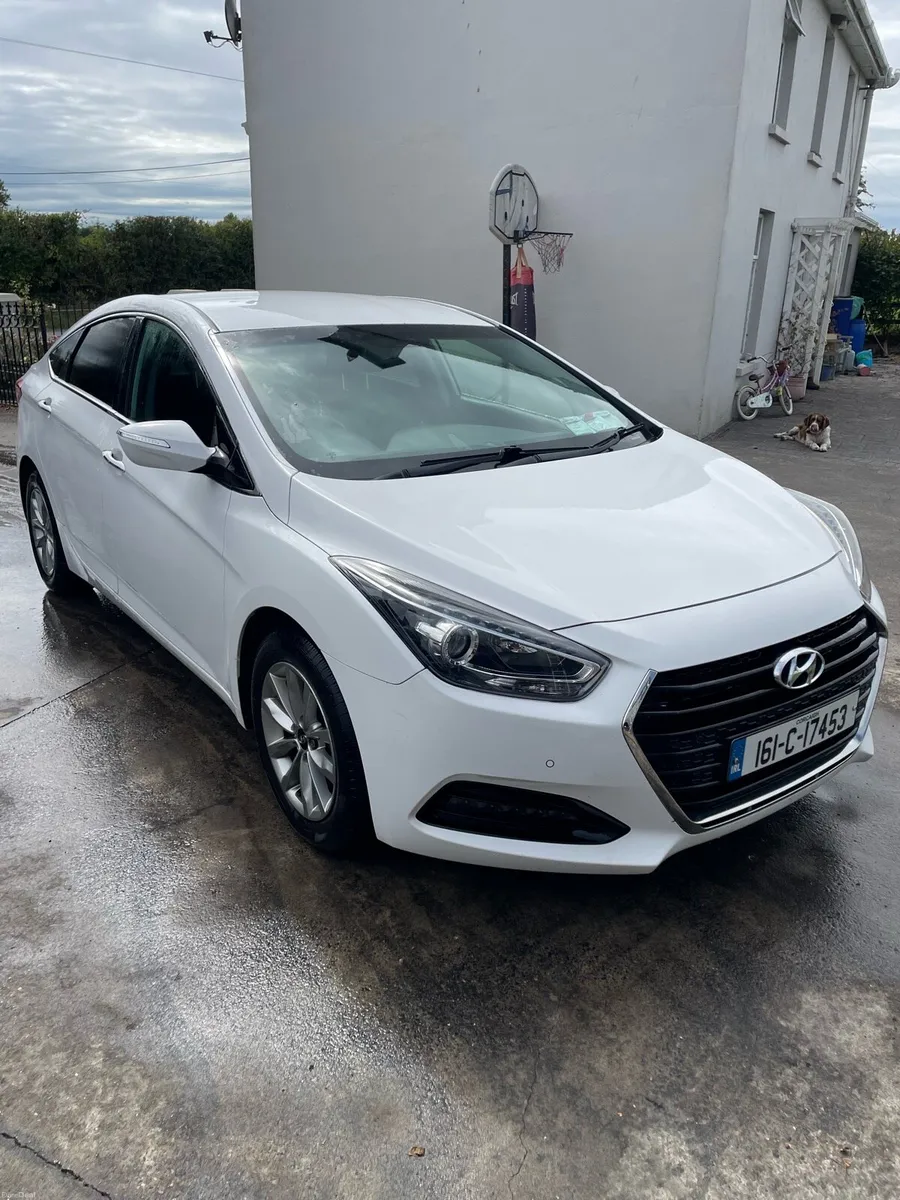Hyundai i40 - Image 1