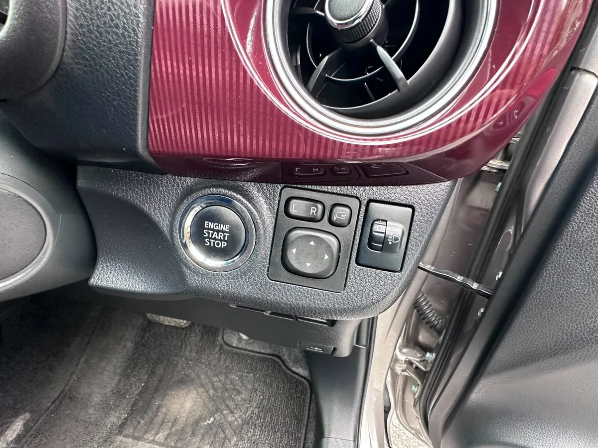 Toyota Yaris (Vitz) 2017  Push start immobiliser - Image 6