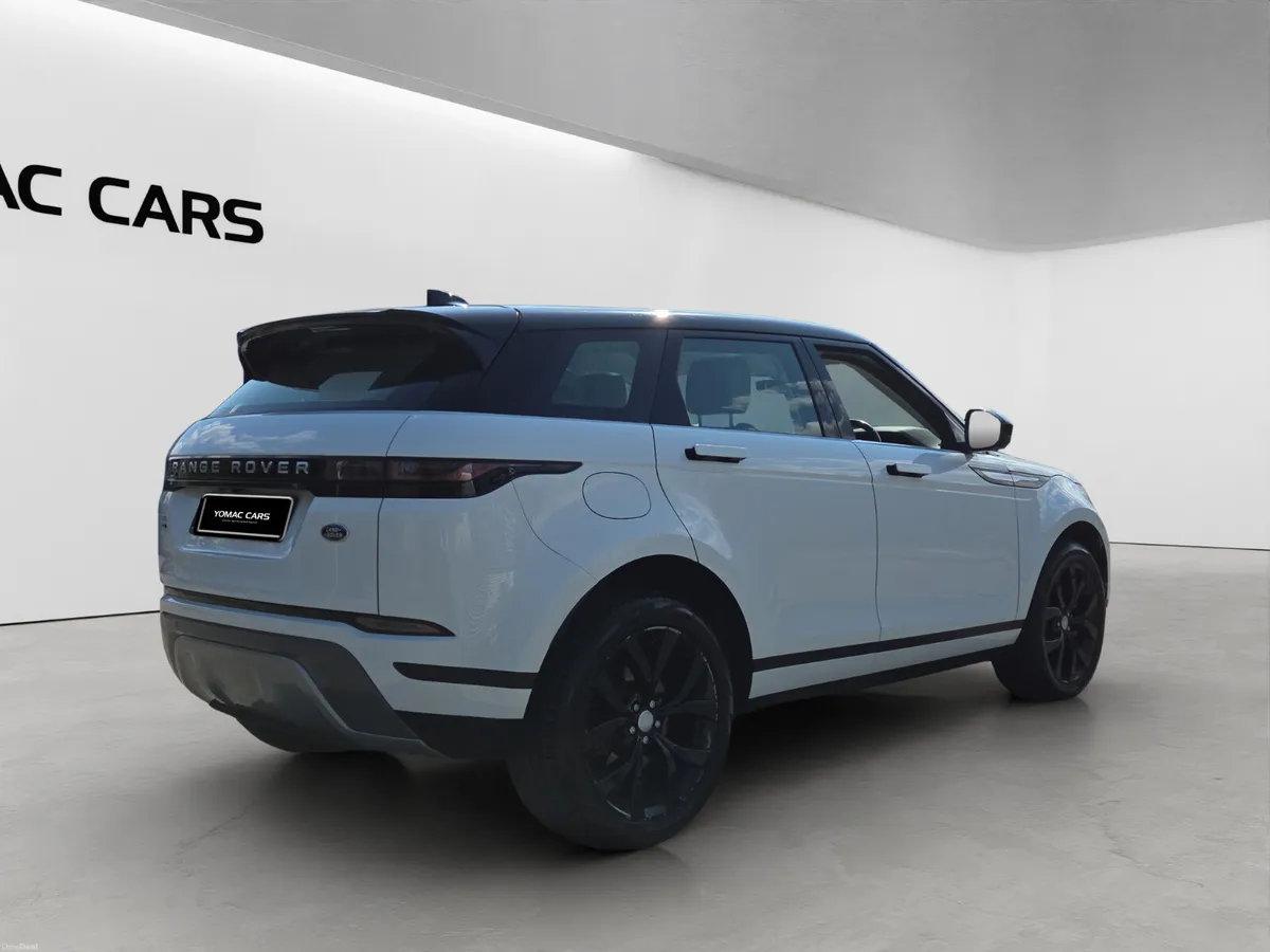 Land Rover Evoque 2021 P300e - Image 3