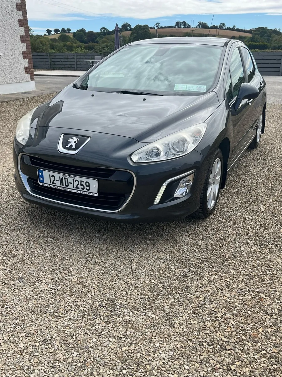 Peugeot 308 - Image 1